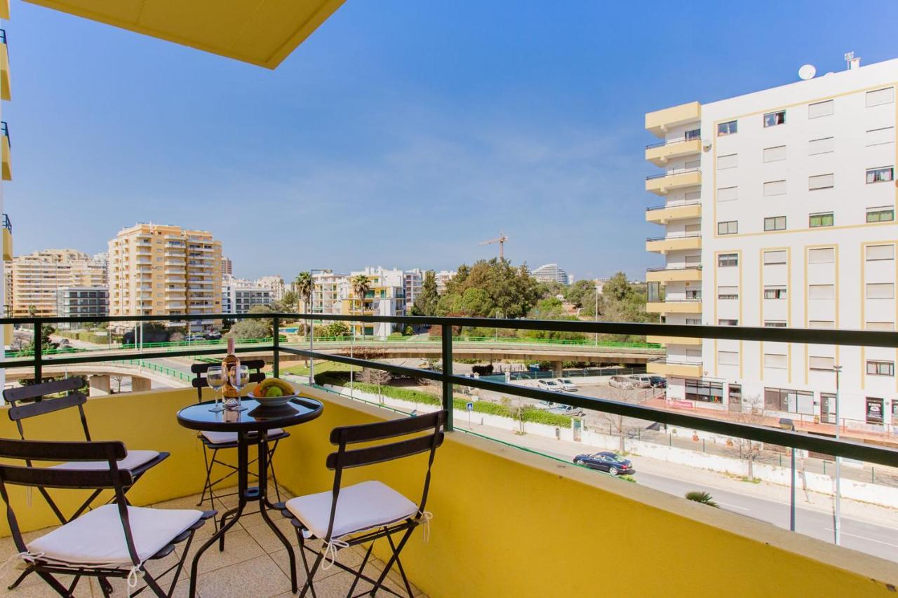 Light & Comfy Apartment W/ Pool & Balcony By Lovelystay Portimao Exterior photo